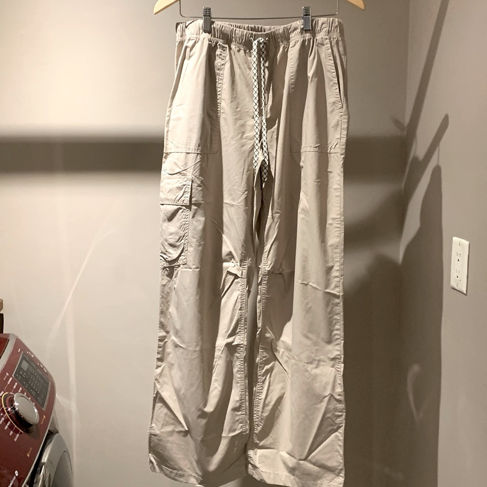 Aerie Cargo Pants - Medium